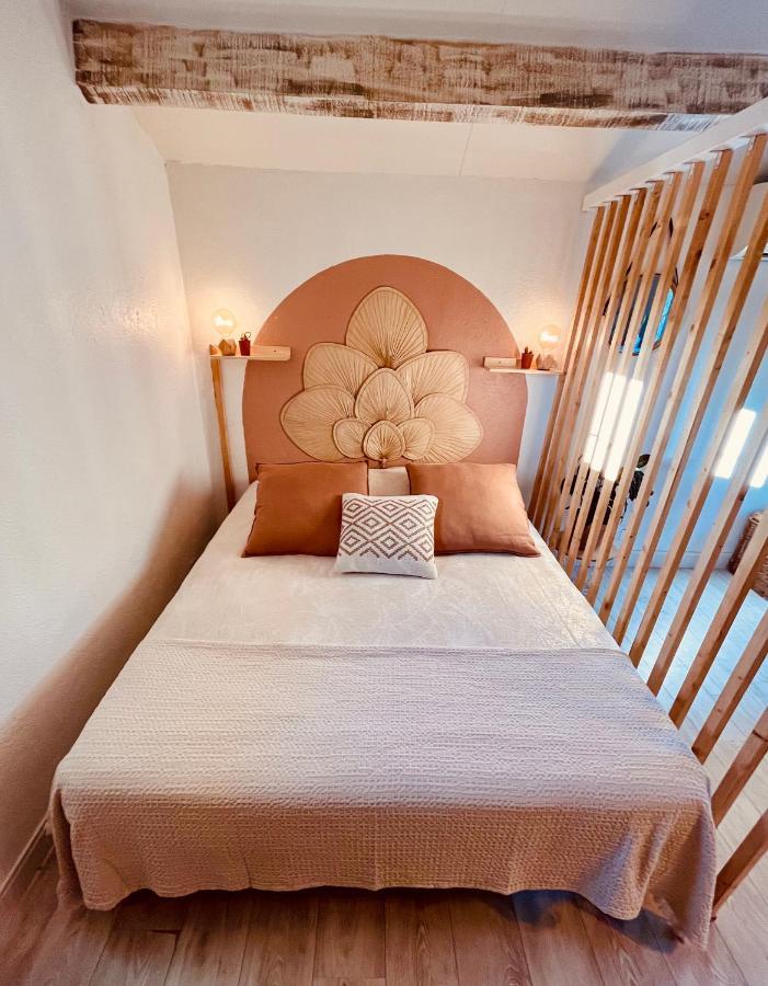 Domaine Amourella Aparthotel Lambesc Exteriör bild