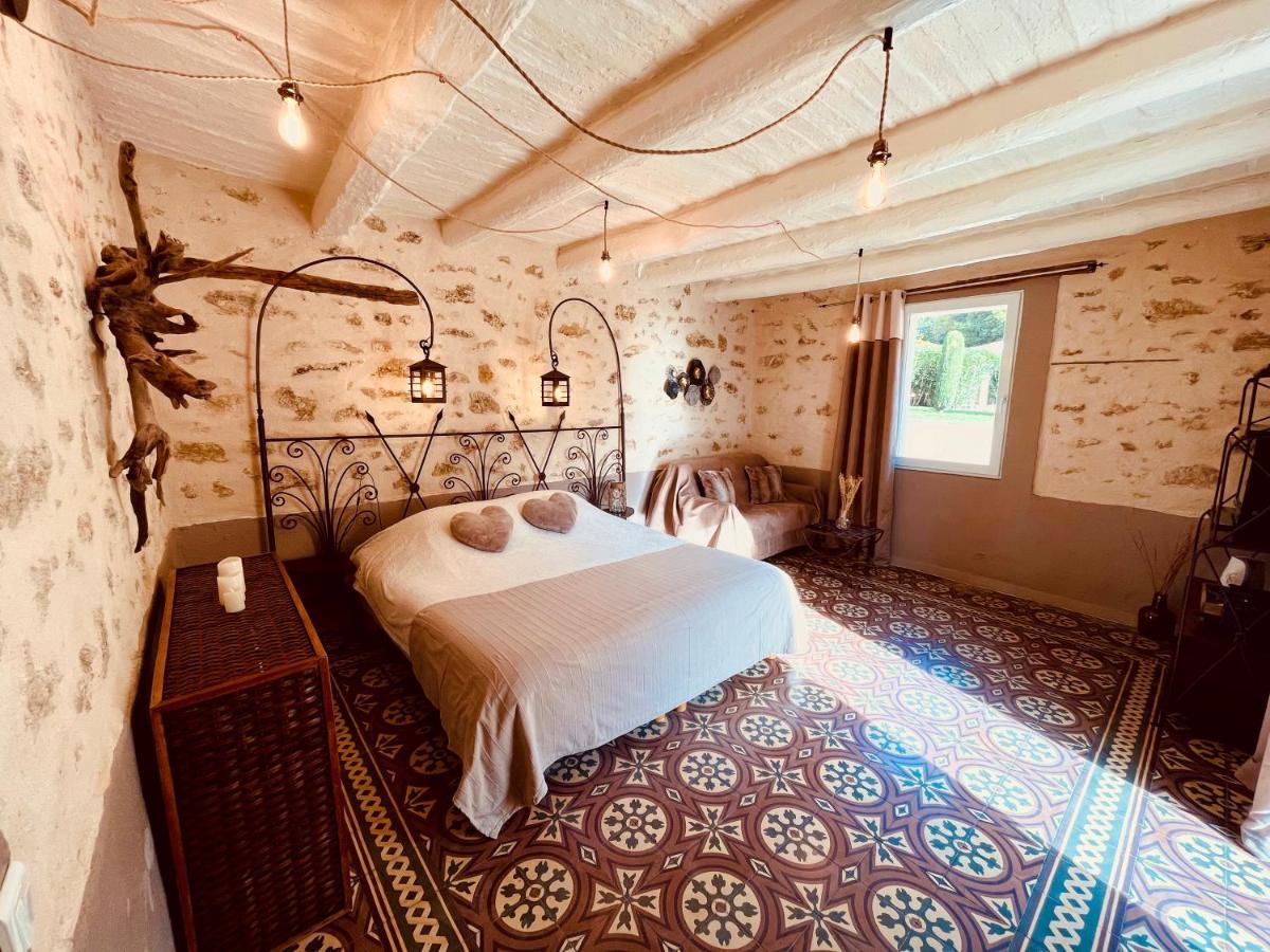 Domaine Amourella Aparthotel Lambesc Exteriör bild