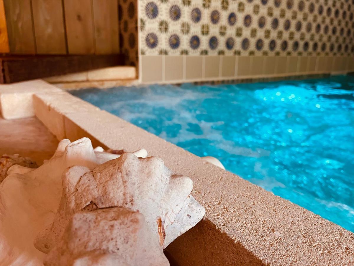 Domaine Amourella Aparthotel Lambesc Exteriör bild
