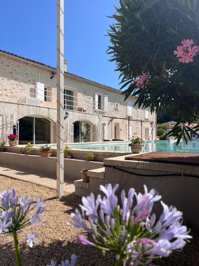 Domaine Amourella Aparthotel Lambesc Exteriör bild