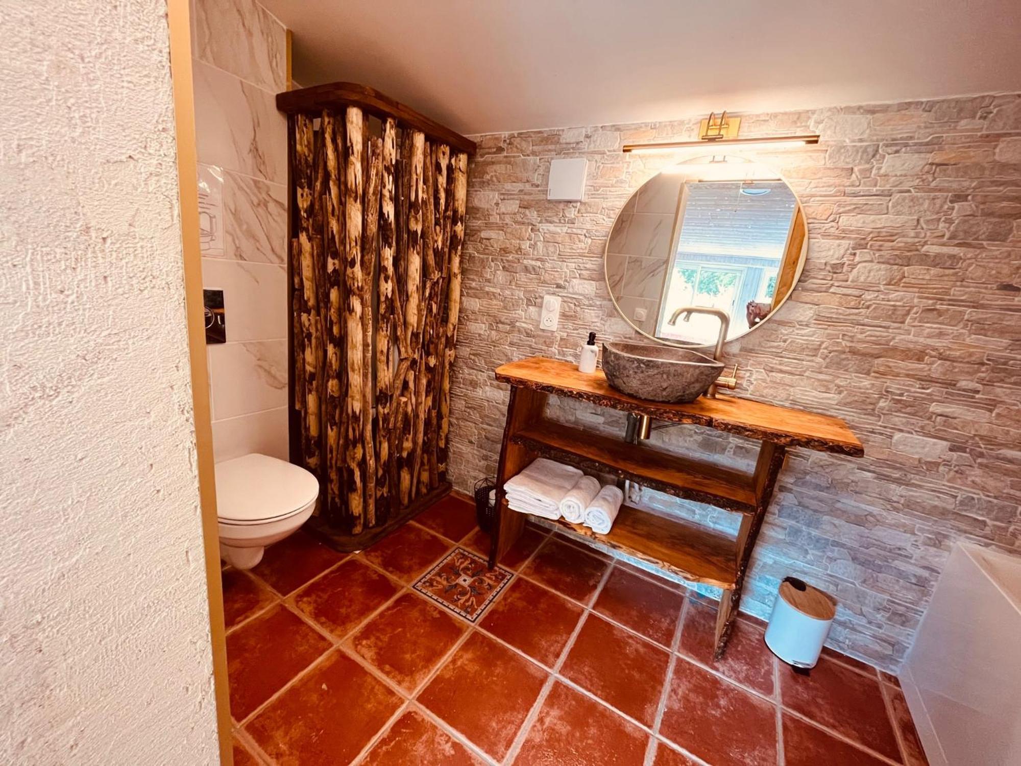 Domaine Amourella Aparthotel Lambesc Rum bild